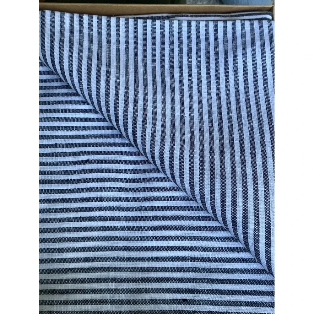 Solino Home 70 Inch Round Tablecloth 100% Linen Black White Narrow Stripe New